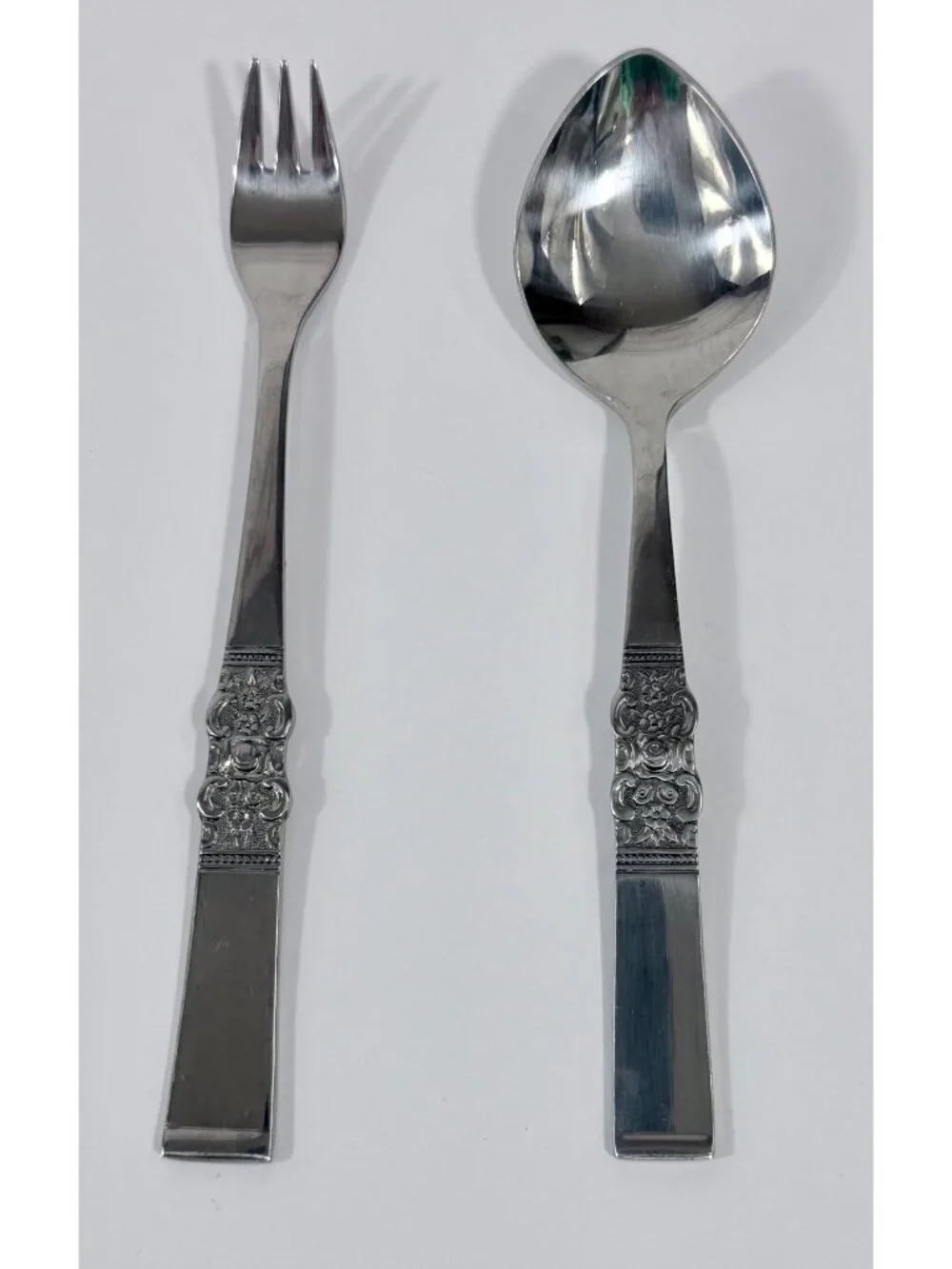 Vintage Northland Oneida Stainless Steel Shrimp Form Soup Spoon Set Flatware Sil
